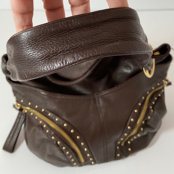 B. Makowsky Leather Purse + Dust Bag - Picture 7 of 15